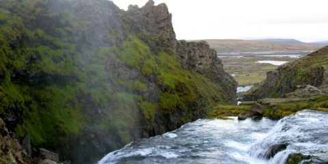Silfurfoss við Hólaskjól